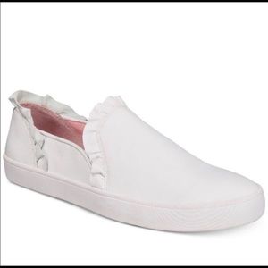 Kate Spade ♠️ Lilly Ruffle Sneakers